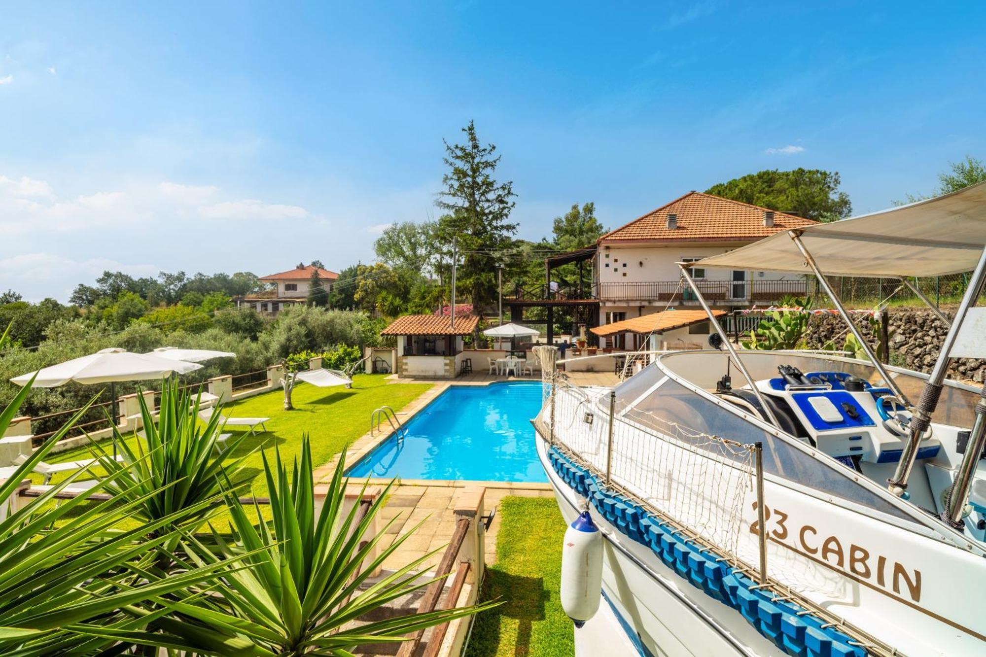 Etna's Boat House Piedimonte Etneo